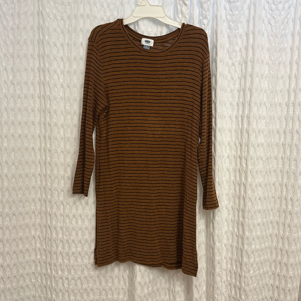 Old navy long shirt